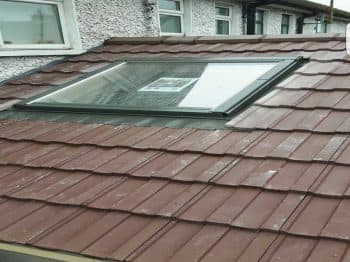 https://kclroofing.co.uk/wp-content/uploads/2016/10/Velux-Window-installed-in-Dublin-1-2.jpg